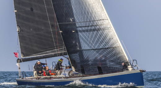Voiles d'avant racing
